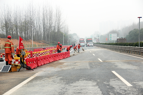 
                                                山杏路下穿长沙绕城高速交叉工程竣工通车