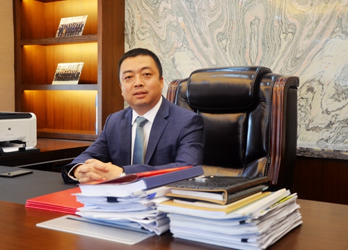 麓谷建工董事、总经理马腾.jpg 麓谷建工董事、总经理马腾.jpg