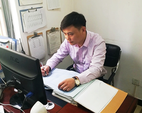 3 胡文涛.jpg 3 胡文涛.jpg