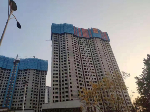 2号栋封顶_副本.jpg 2号栋封顶_副本.jpg