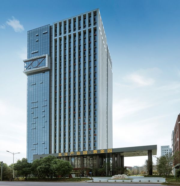 
                                                                        北斗产业园·黄金园（尖山湖企业广场）